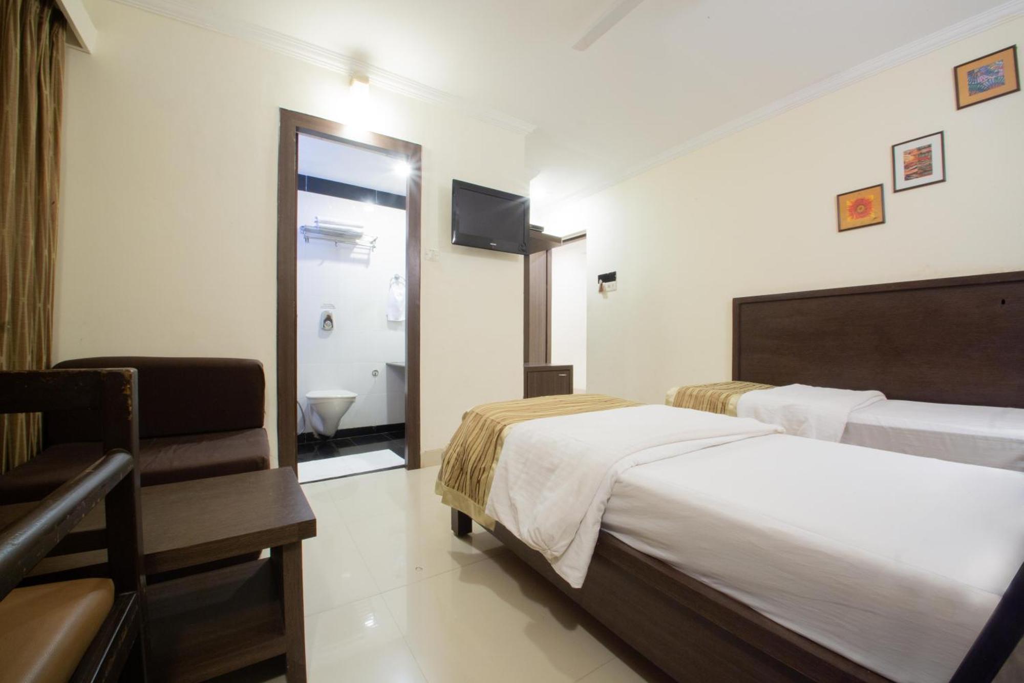 Hotel Aroma Executive Panaji -Stay In The Heart Of The City Exterior foto